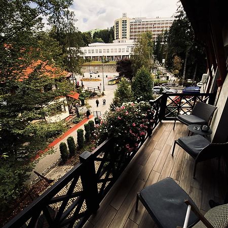 Amethyst Bed & Breakfast Совата Екстериор снимка